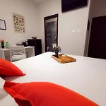 Piol Guest House