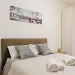 G21 Guest House