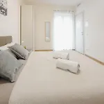 G21 Guest House