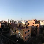 In Punta Di Piedi