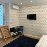 Laurus\'S House