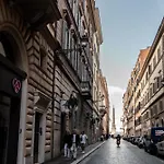 Spanish Steps Apartment & Terrace