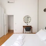 Lux San Pietro Apartment