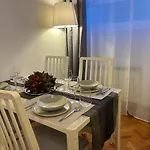Cozy Donatello Apartment