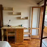 Grande Appartamento Su Due Livelli Con Terrazza