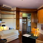 Delmirani\'S Book Apartments - Vatican View