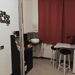 Lovers\' Nest - Spa Apartment