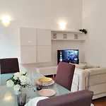 Roma Eterna Apartment, Style And Elegance