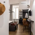 Style & Stone Guest House