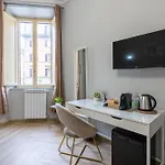Portafortuna Guesthouse - Close To Colosseum