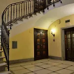 Trastevere Elegant Apartment