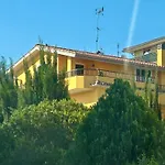 Grande Appartamento Su Due Livelli Con Terrazza
