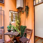 Trevi Fountain Luxury Guest House