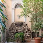 Homehouse Serpenti - Colosseum - Rione Monti