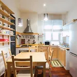 Design Apartment Close To Trastevere