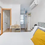 Retro Guest House