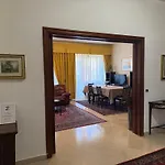 Dama St Peter Rooms