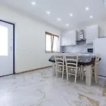 Antonella Home In Rome