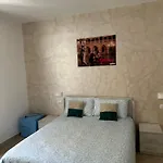 Youroominrome