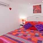Colour Colosseum Loft