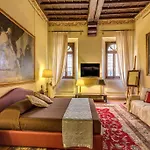 Apartment Royal Suite
