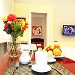 La Casa Della Divina