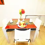 La Casa Della Divina
