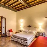 La Casa Del Capitano
