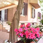 Tiburtina House
