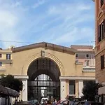 Porta Pia Apartment