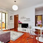 Mecenate Charme - My Extra Home