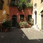 Suites Imperiali Guest House