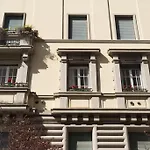 Vaticanspace Rooms