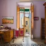 Colosseo Holiday House