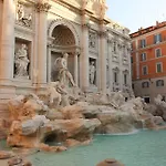 Trevi Fountain 2Br Apartment