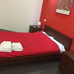 Bed&Puppets