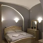 Foscolo Studio Apartment