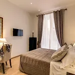 Sweet Stay In Rome