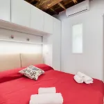 Piazza Navona-Coronari House