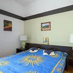 Aurelia Apartment