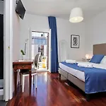Midnight In Rome Guest House