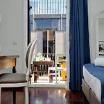 Midnight In Rome Guest House