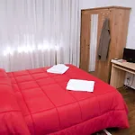 Kosher B&B The Home In Rome