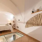 Sweet Little Suite Near Pantheon