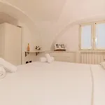 Sweet Little Suite Near Pantheon