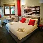 Civico 7 Holiday Rooms