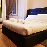 Cairoli Rooms