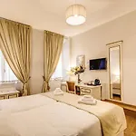 Gravina Suite Frattina