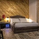 Navona Jacuzzi Rooms