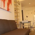 New Artistic Flat